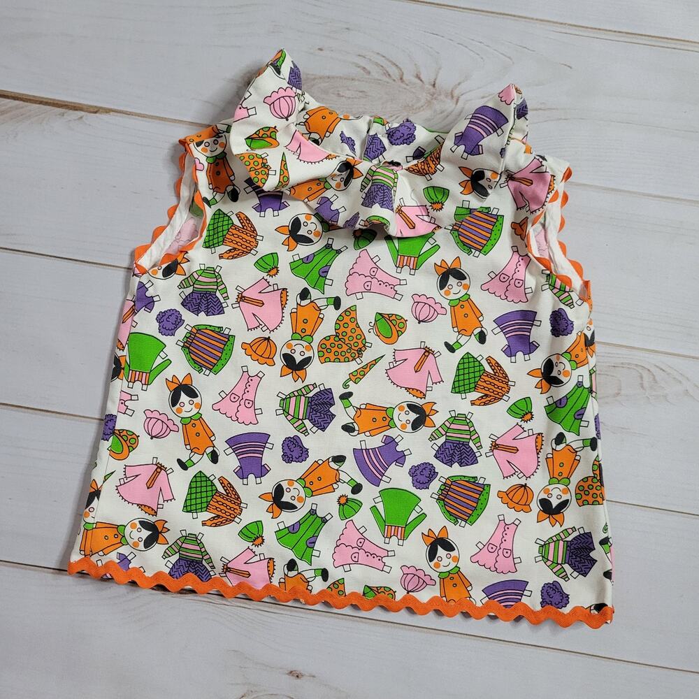 Vintage Handmade Kitschy Paper Doll Print Girls Top